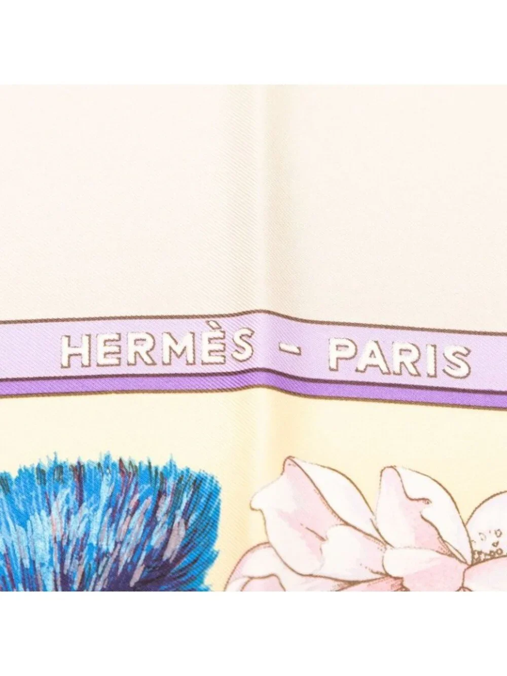 ★SOLD★ Hermes Carre 90 Regina Her Majesty the Queen Scarf Gray Multicolor Silk - Picture 6 of 7